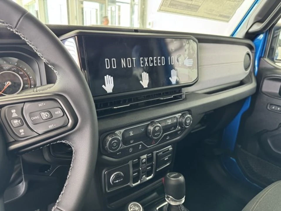 2026 Jeep JT Gladiator - Image 7 of 8