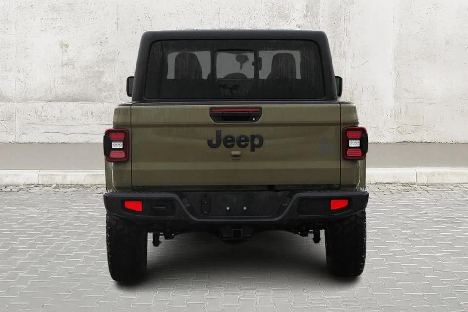 2026 Jeep JT Gladiator - Image 5 of 10