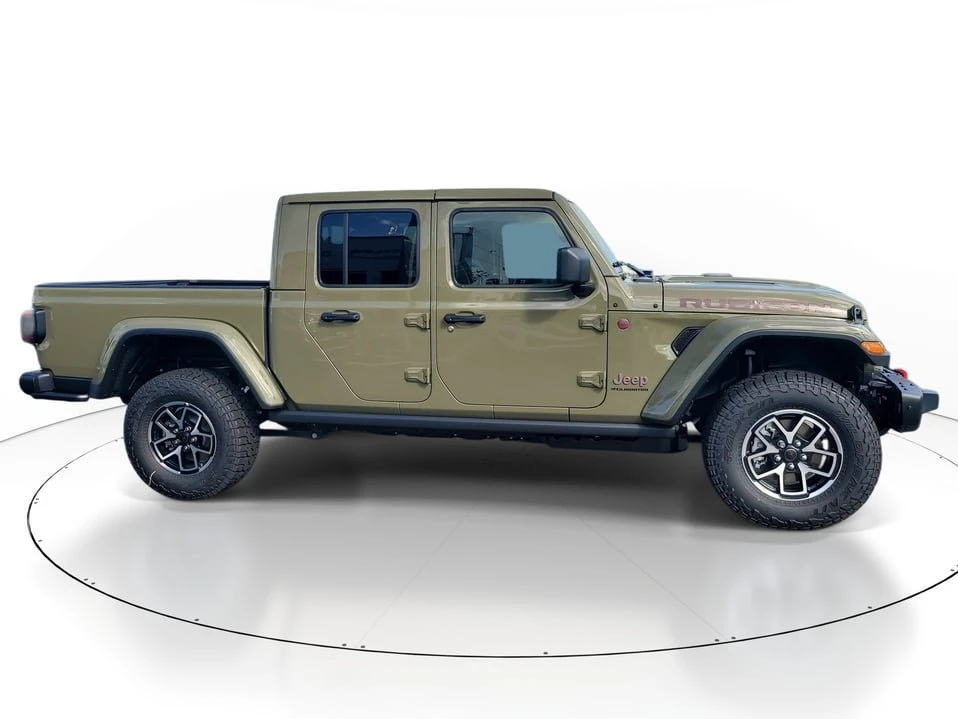 2026 Jeep JT Gladiator - Image 5 of 20