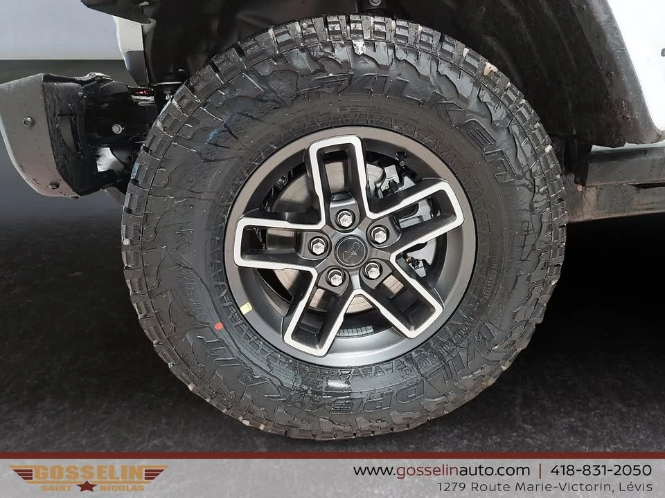 2026 Jeep JT Gladiator - Image 6 of 10
