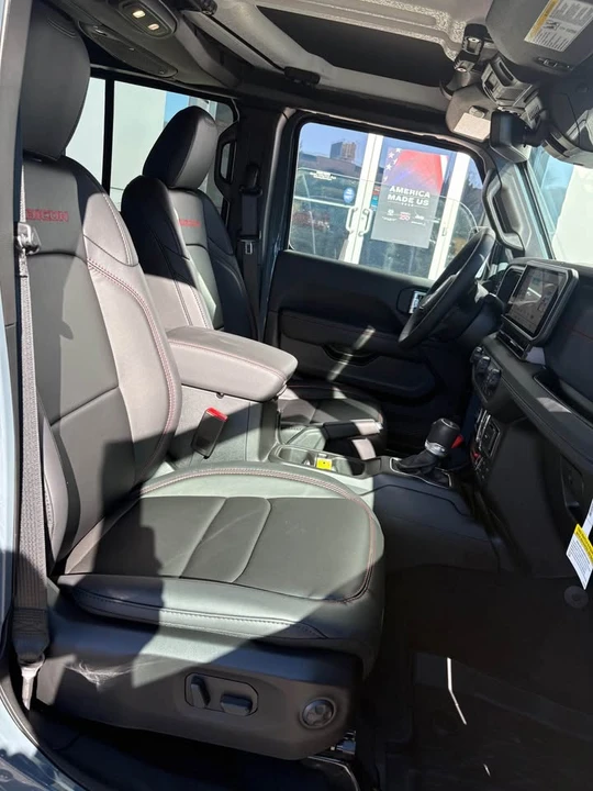 2026 Jeep JT Gladiator - Image 7 of 13