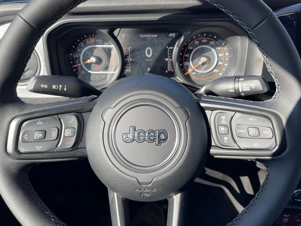 2026 Jeep JT Gladiator - Image 8 of 12