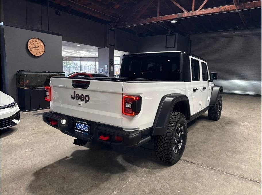 2026 Jeep JT Gladiator - Image 3 of 20