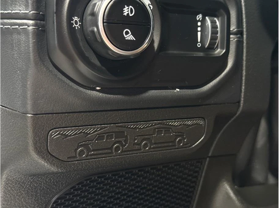 2026 Jeep JT Gladiator - Image 20 of 20