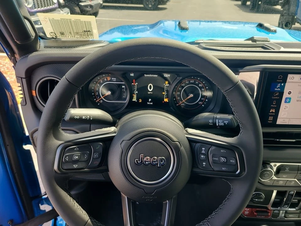 2026 Jeep JT Gladiator - Image 19 of 20