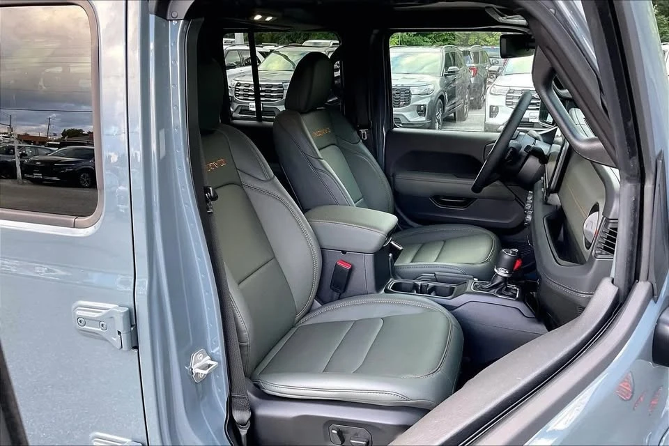 2026 Jeep JT Gladiator - Image 7 of 20