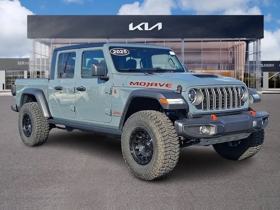 2026 Jeep JT Gladiator - Image 7 of 16