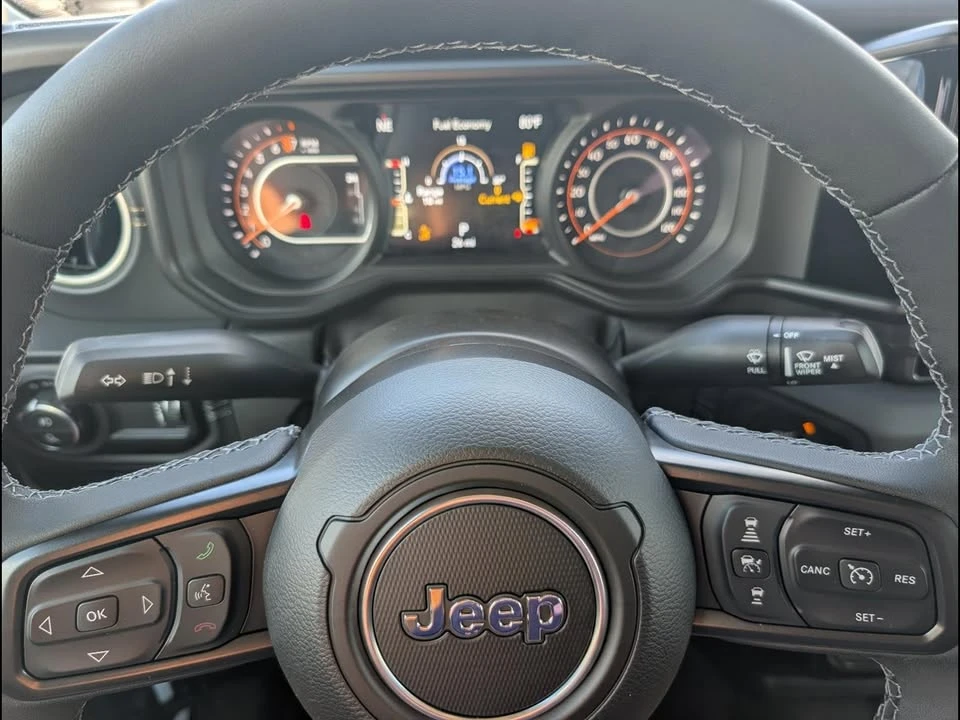 2026 Jeep JT Gladiator - Image 9 of 18