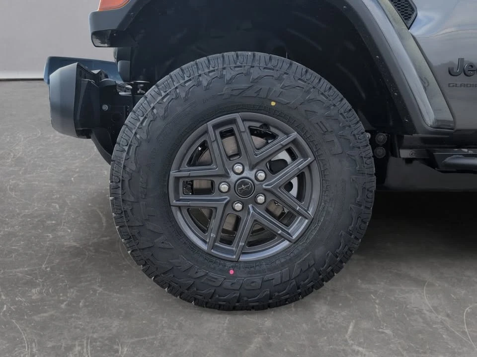 2026 Jeep JT Gladiator - Image 18 of 18