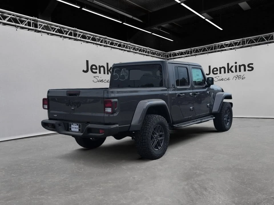 2026 Jeep JT Gladiator - Image 4 of 18
