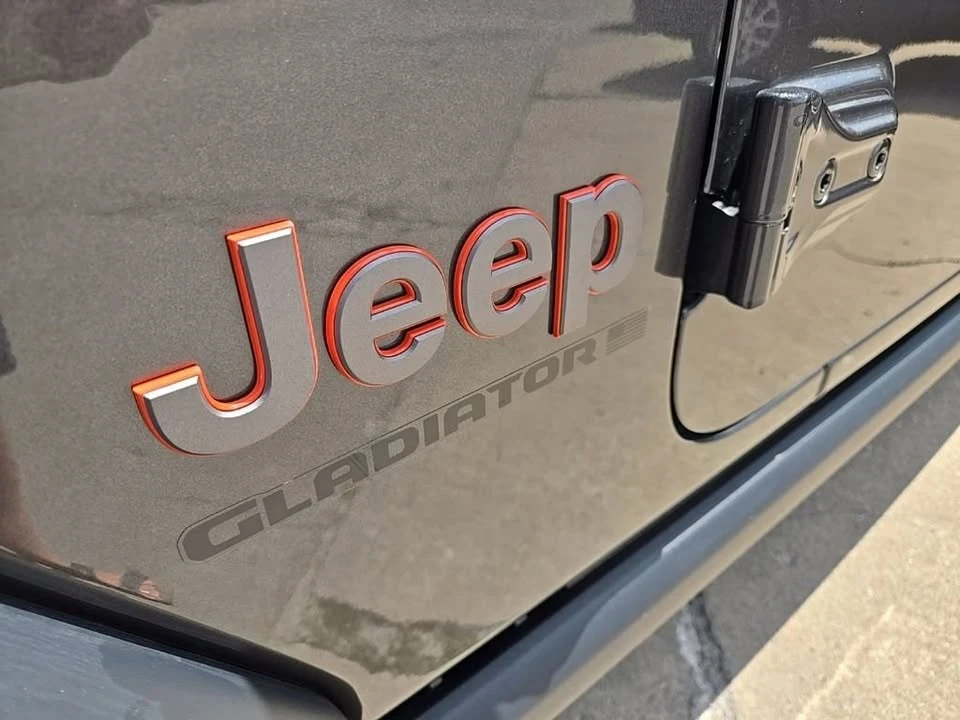 2026 Jeep JT Gladiator - Image 20 of 20