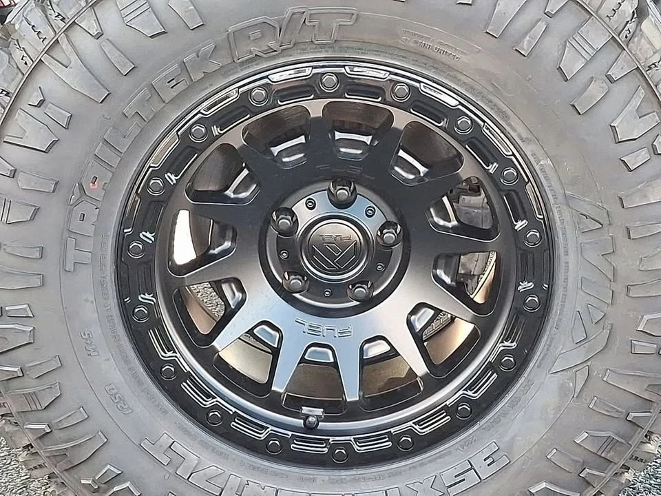 2026 Jeep JT Gladiator - Image 16 of 16