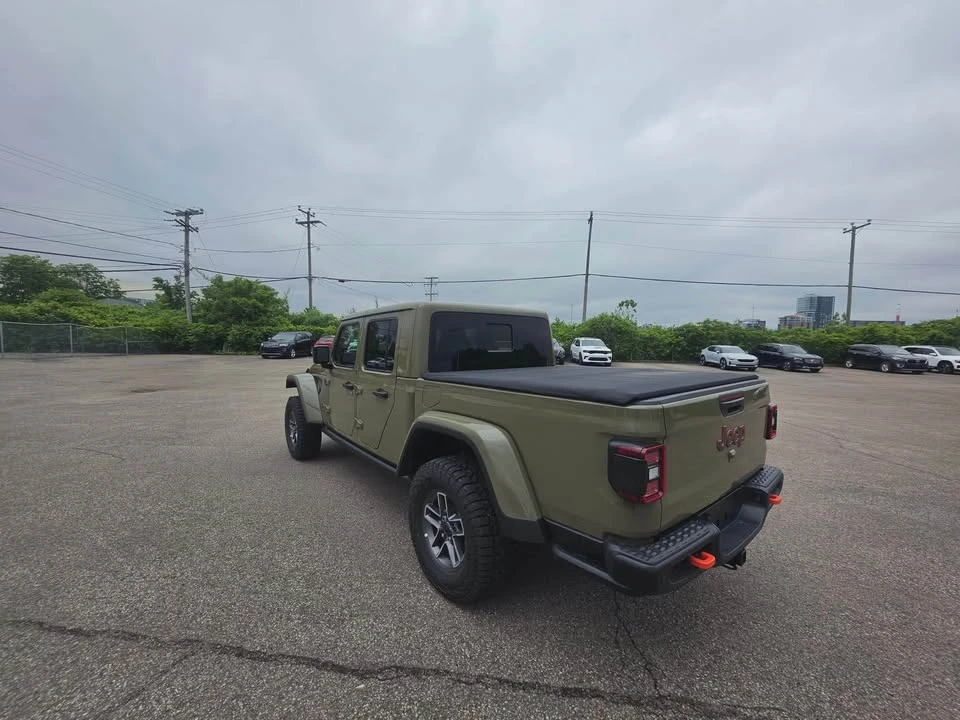 2026 Jeep JT Gladiator - Image 6 of 10