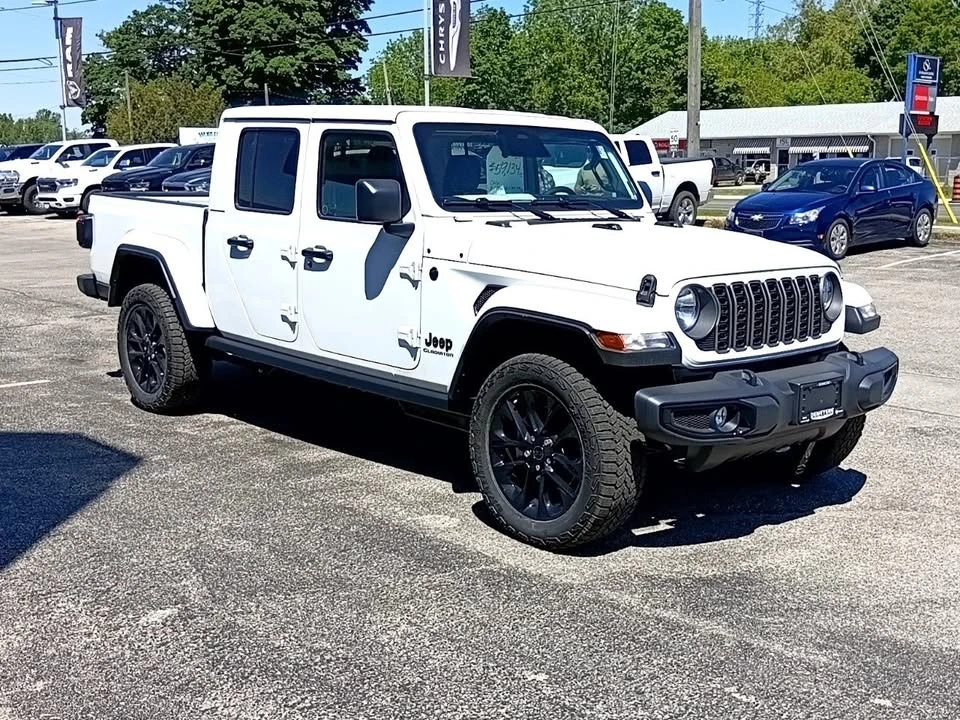 2026 Jeep JT Gladiator - Image 7 of 19