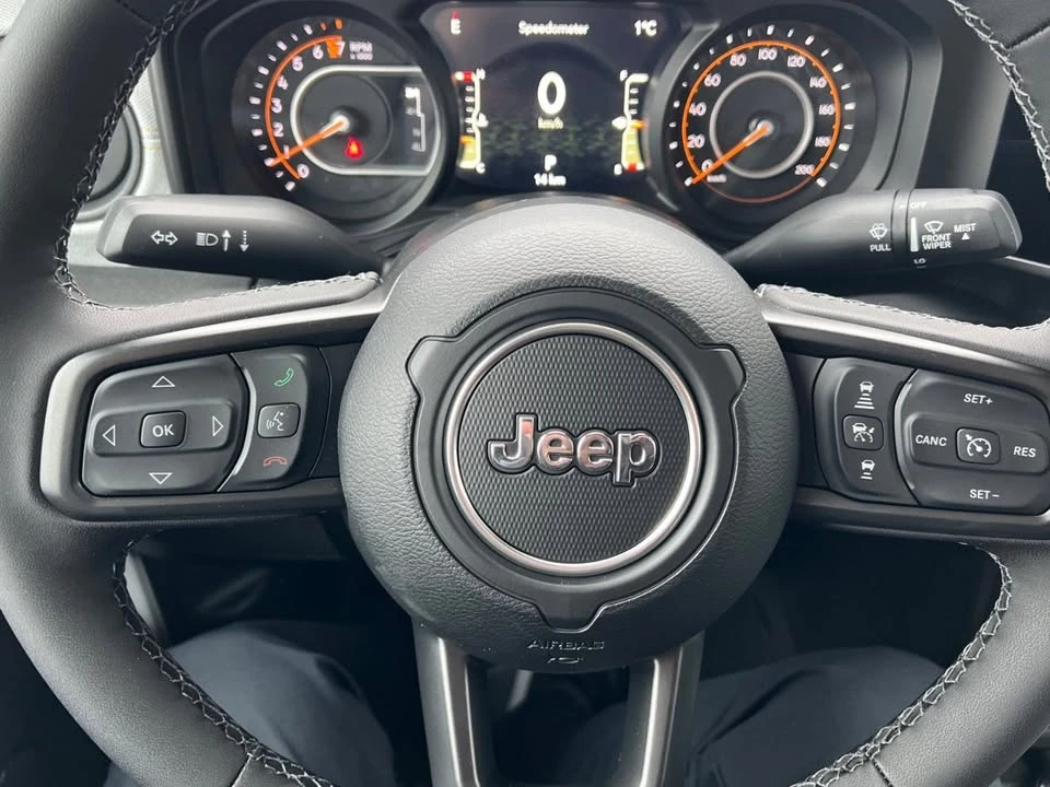 2026 Jeep JT Gladiator - Image 14 of 19