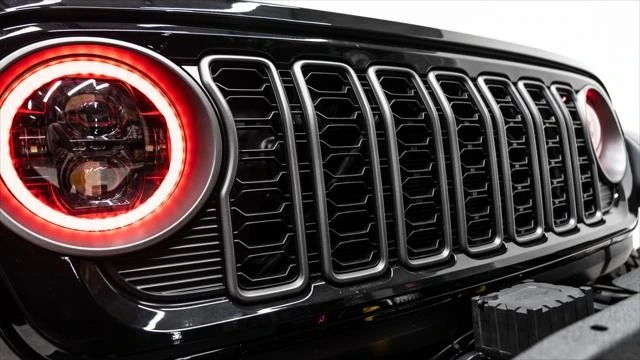 2026 Jeep JT Gladiator - Image 20 of 21