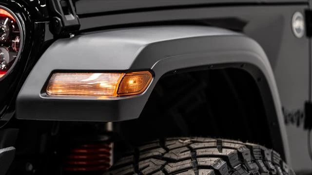 2026 Jeep JT Gladiator - Image 14 of 21