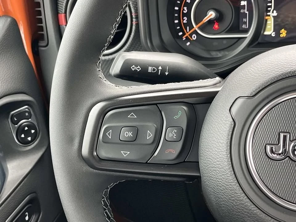 2026 Jeep JT Gladiator - Image 12 of 15