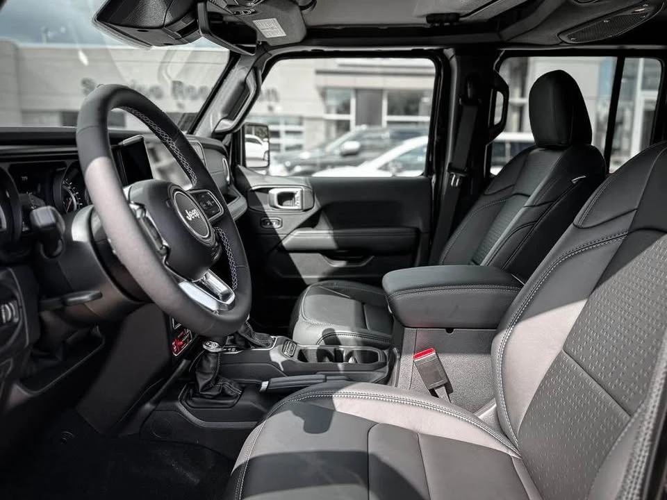 2026 Jeep JT Gladiator - Image 4 of 11