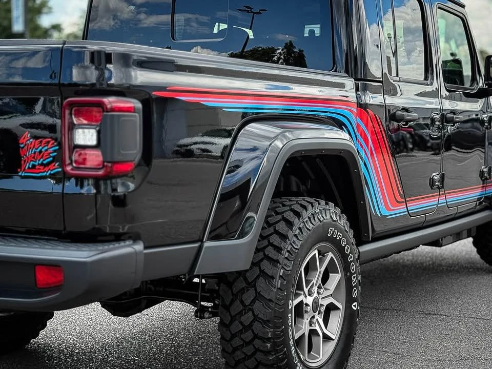 2026 Jeep JT Gladiator - Image 11 of 11
