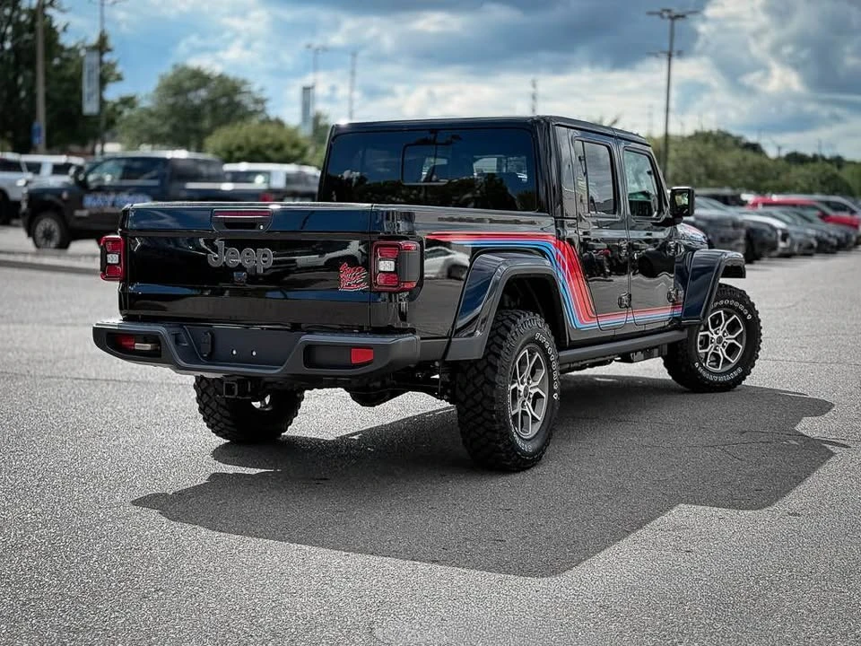 2026 Jeep JT Gladiator - Image 2 of 11