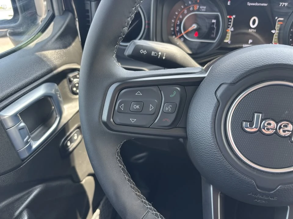 2026 Jeep JT Gladiator - Image 19 of 20