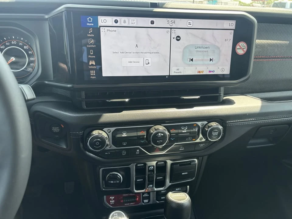 2026 Jeep JT Gladiator - Image 11 of 20