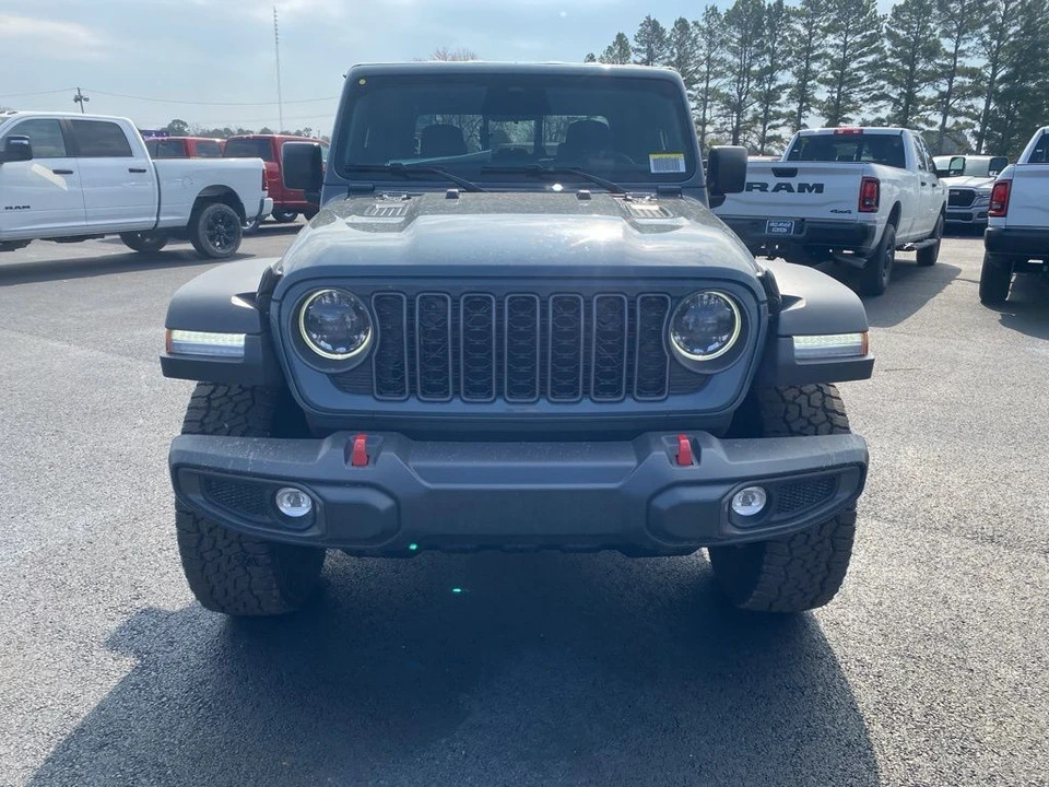 2026 Jeep JT Gladiator - Image 2 of 12