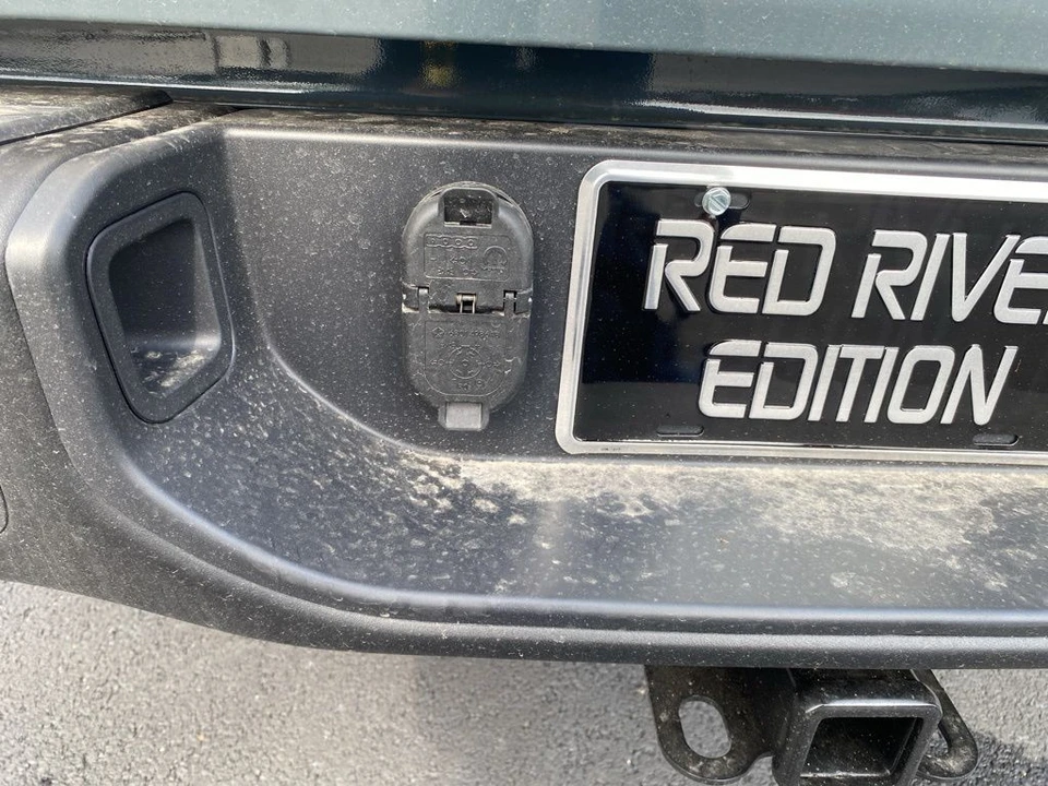 2026 Jeep JT Gladiator - Image 11 of 12