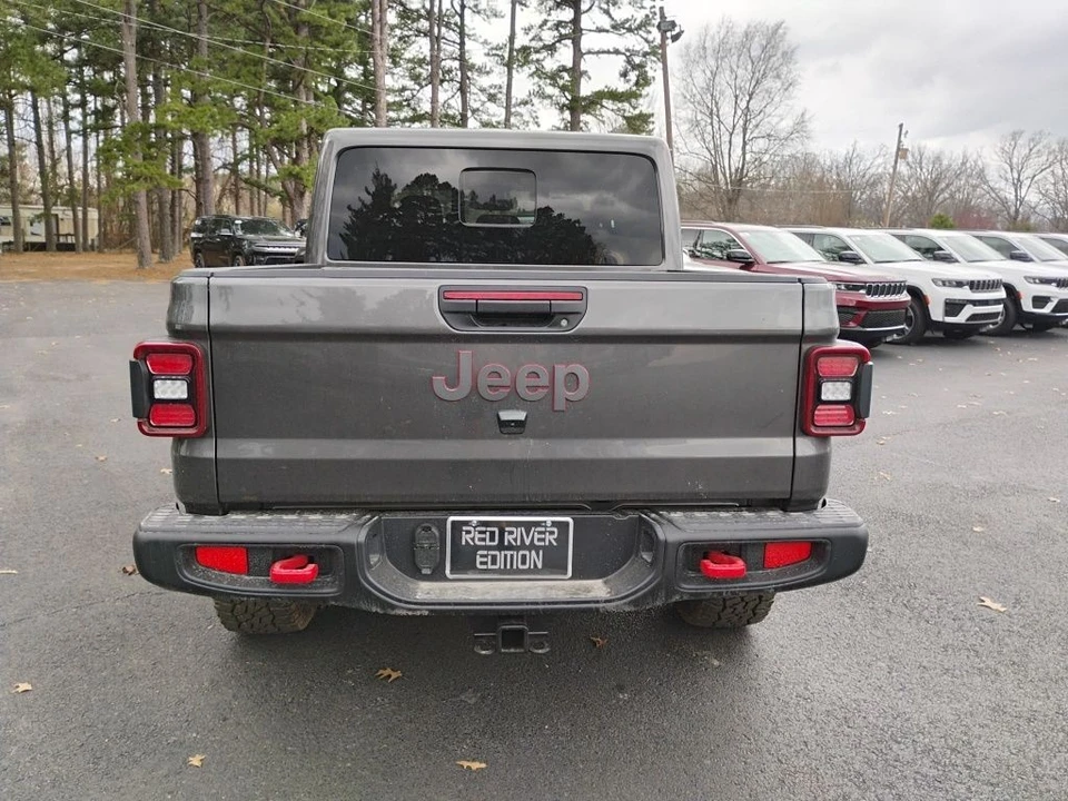 2026 Jeep JT Gladiator - Image 6 of 12