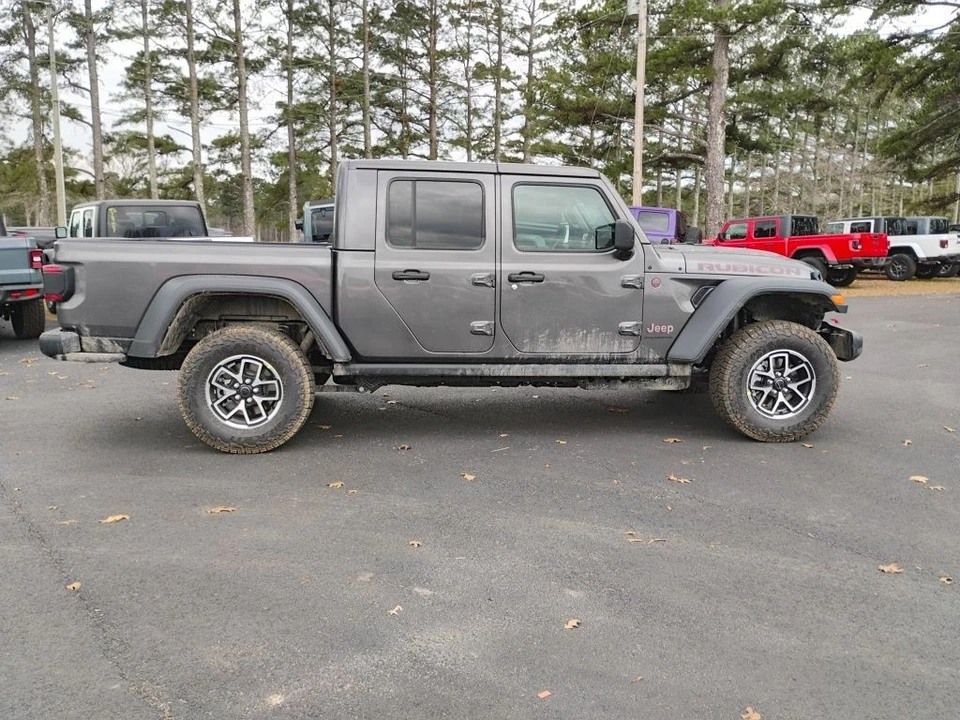 2026 Jeep JT Gladiator - Image 4 of 12