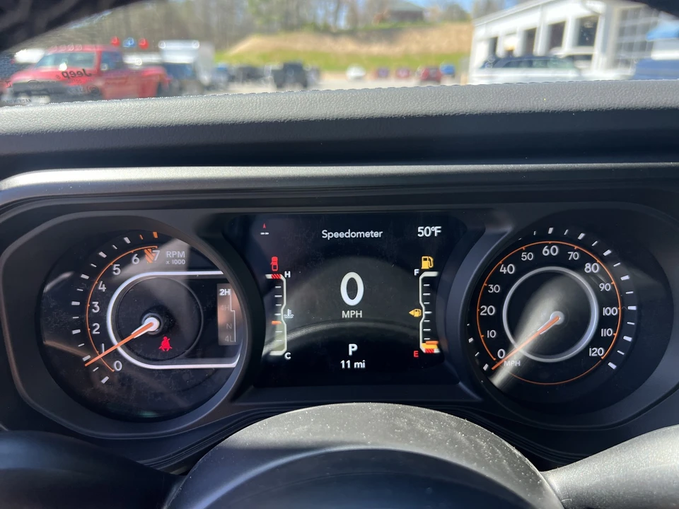 2026 Jeep JT Gladiator - Image 23 of 25