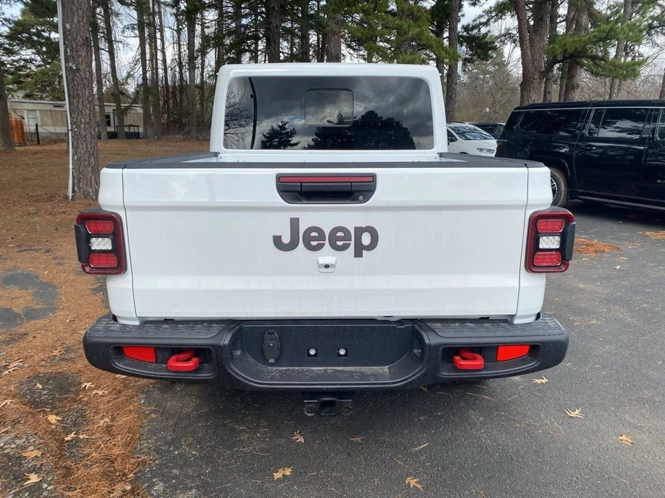2026 Jeep JT Gladiator - Image 6 of 12