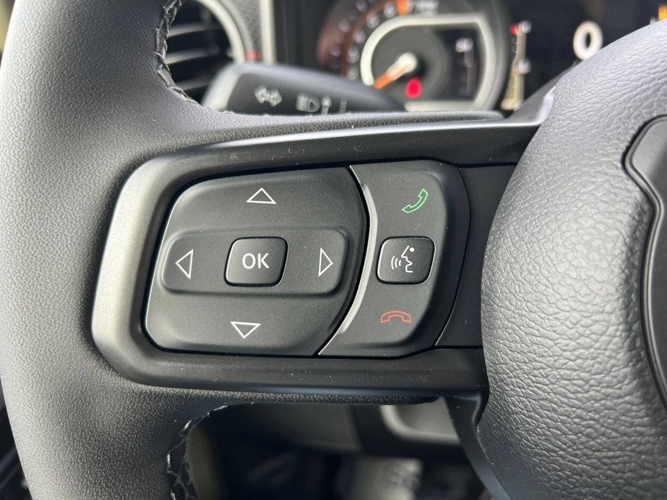 2026 Jeep JT Gladiator - Image 22 of 25