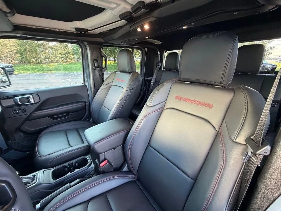 2026 Jeep JT Gladiator - Image 7 of 10