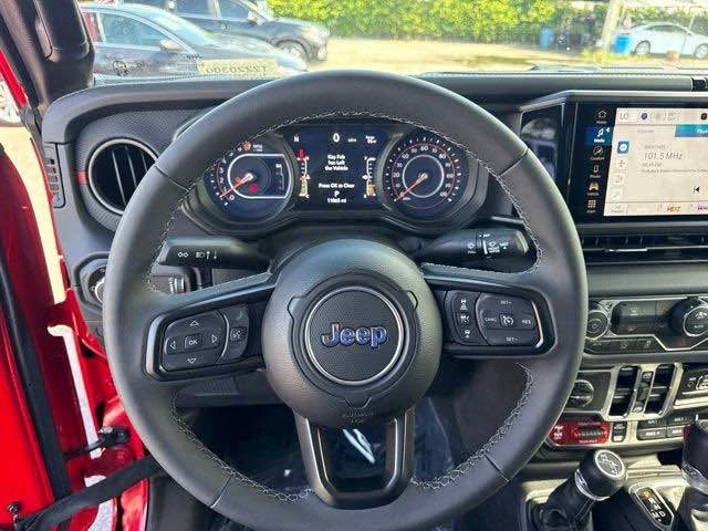 2026 Jeep JT Gladiator - Image 14 of 20