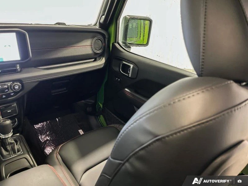 2026 Jeep JT Gladiator - Image 18 of 20