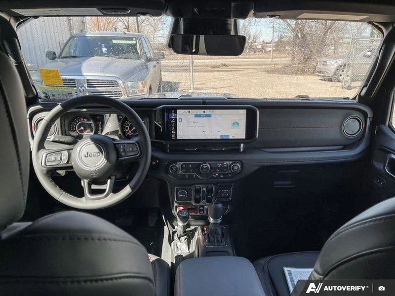 2026 Jeep JT Gladiator - Image 16 of 20