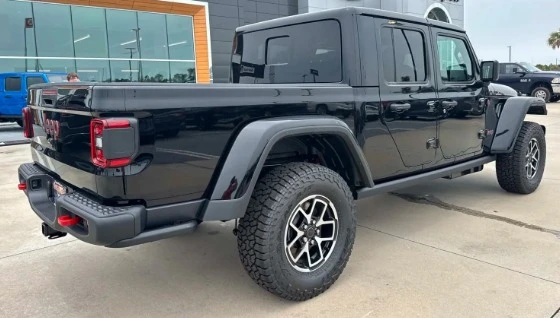 2026 Jeep JT Gladiator - Image 4 of 11