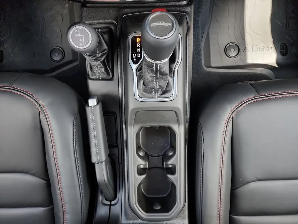 2026 Jeep JT Gladiator - Image 17 of 20