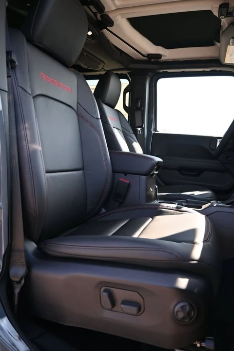 2026 Jeep JT Gladiator - Image 17 of 19