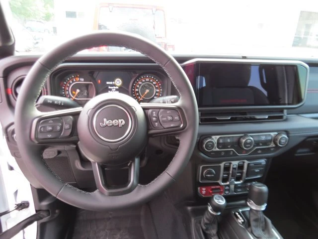 2026 Jeep JT Gladiator - Image 16 of 20