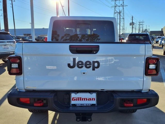 2026 Jeep JT Gladiator - Image 16 of 17