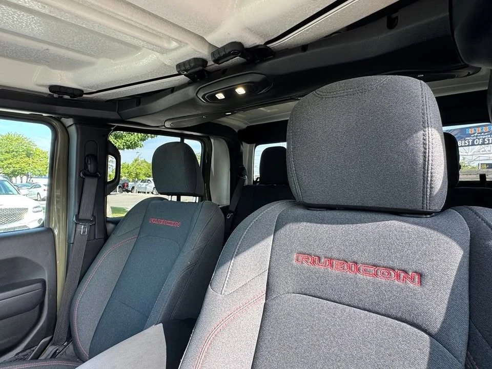 2026 Jeep JT Gladiator - Image 10 of 20