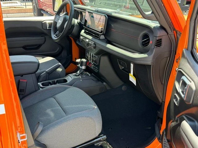 2026 Jeep JT Gladiator - Image 18 of 20