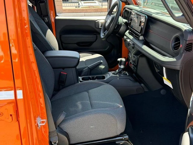 2026 Jeep JT Gladiator - Image 19 of 20