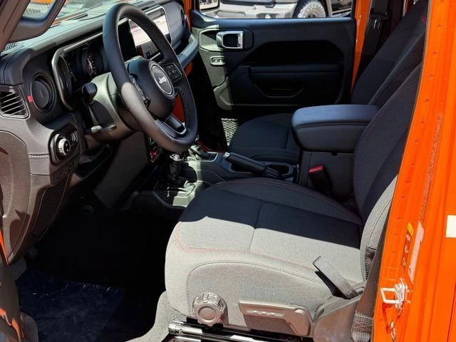 2026 Jeep JT Gladiator - Image 10 of 20