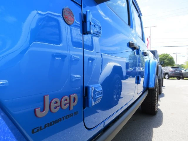 2026 Jeep JT Gladiator - Image 6 of 20