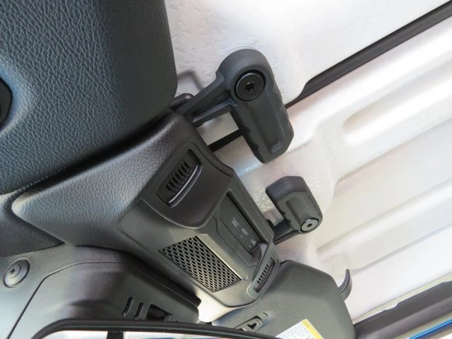 2026 Jeep JT Gladiator - Image 10 of 20
