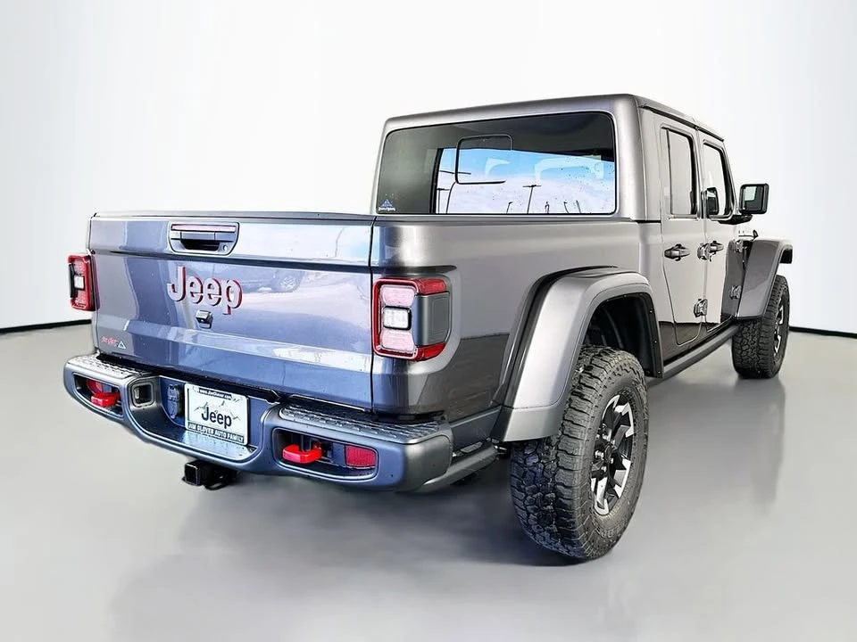 2026 Jeep JT Gladiator - Image 6 of 20